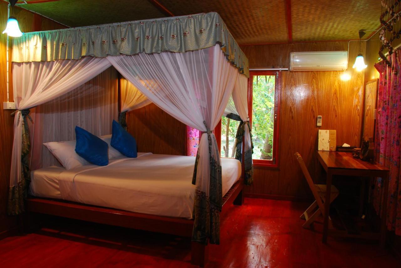 Charm Churee Village Koh Tao Room photo