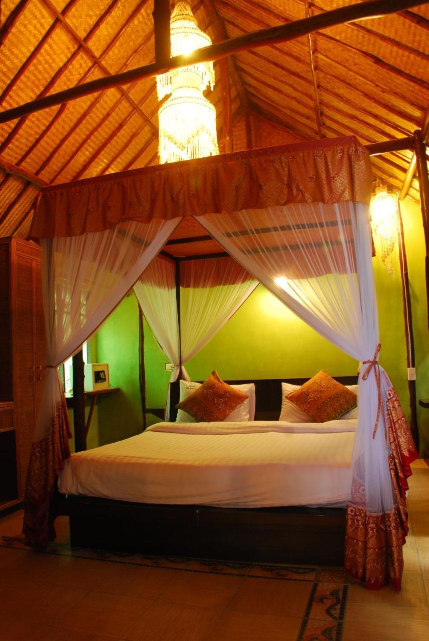 Charm Churee Village Koh Tao Room photo